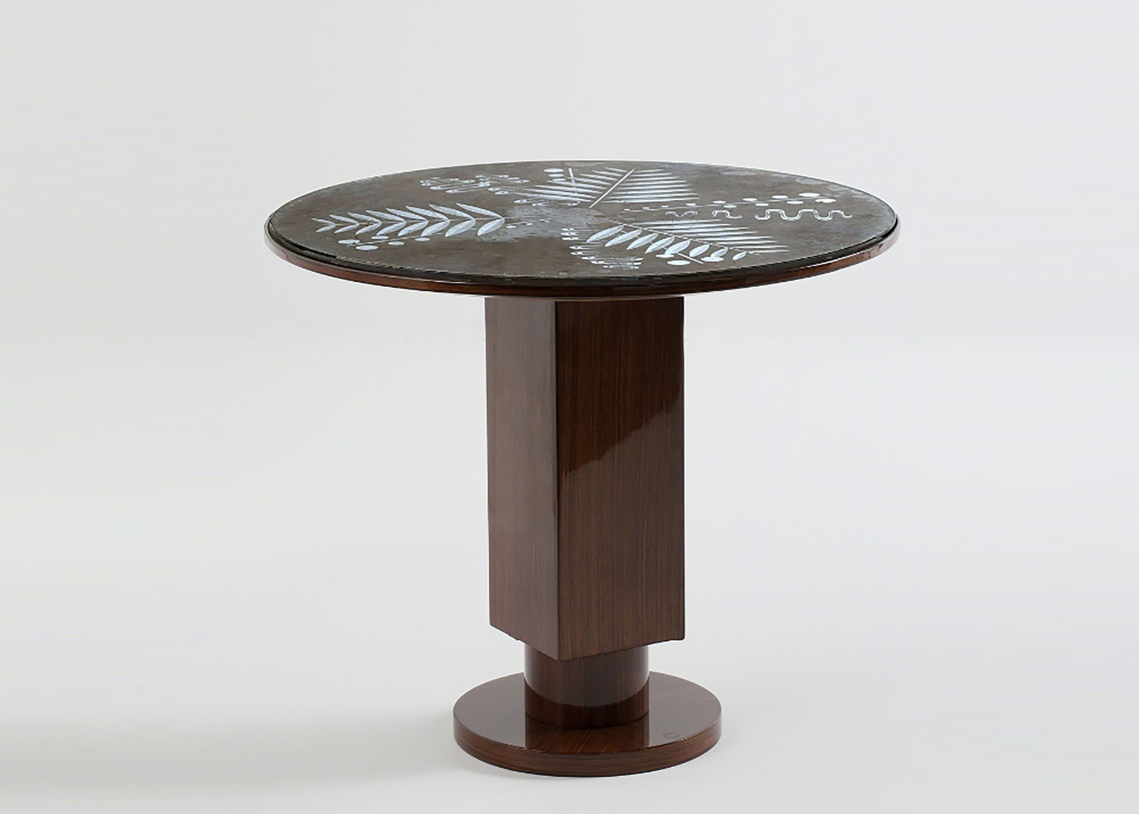 pedestal table antoinette maisonleleu.jpg